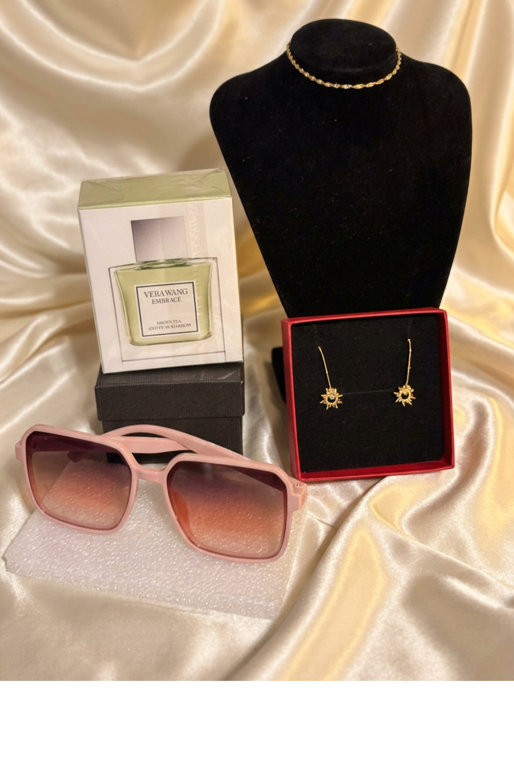 Luxury Gift Box for Her – Treasured Signature Box
