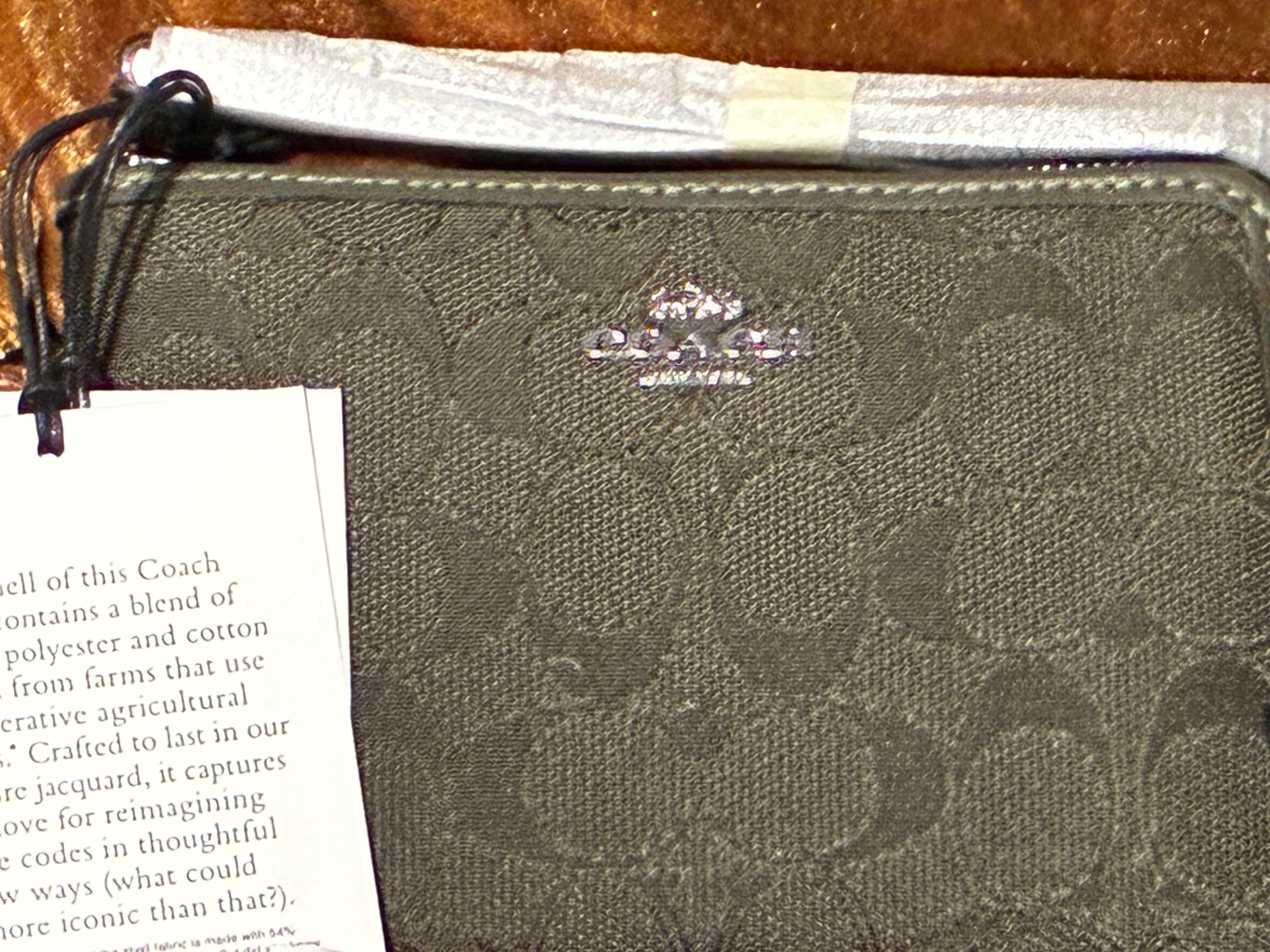 Coach wristlet wallet