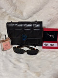 Black shoulderbag