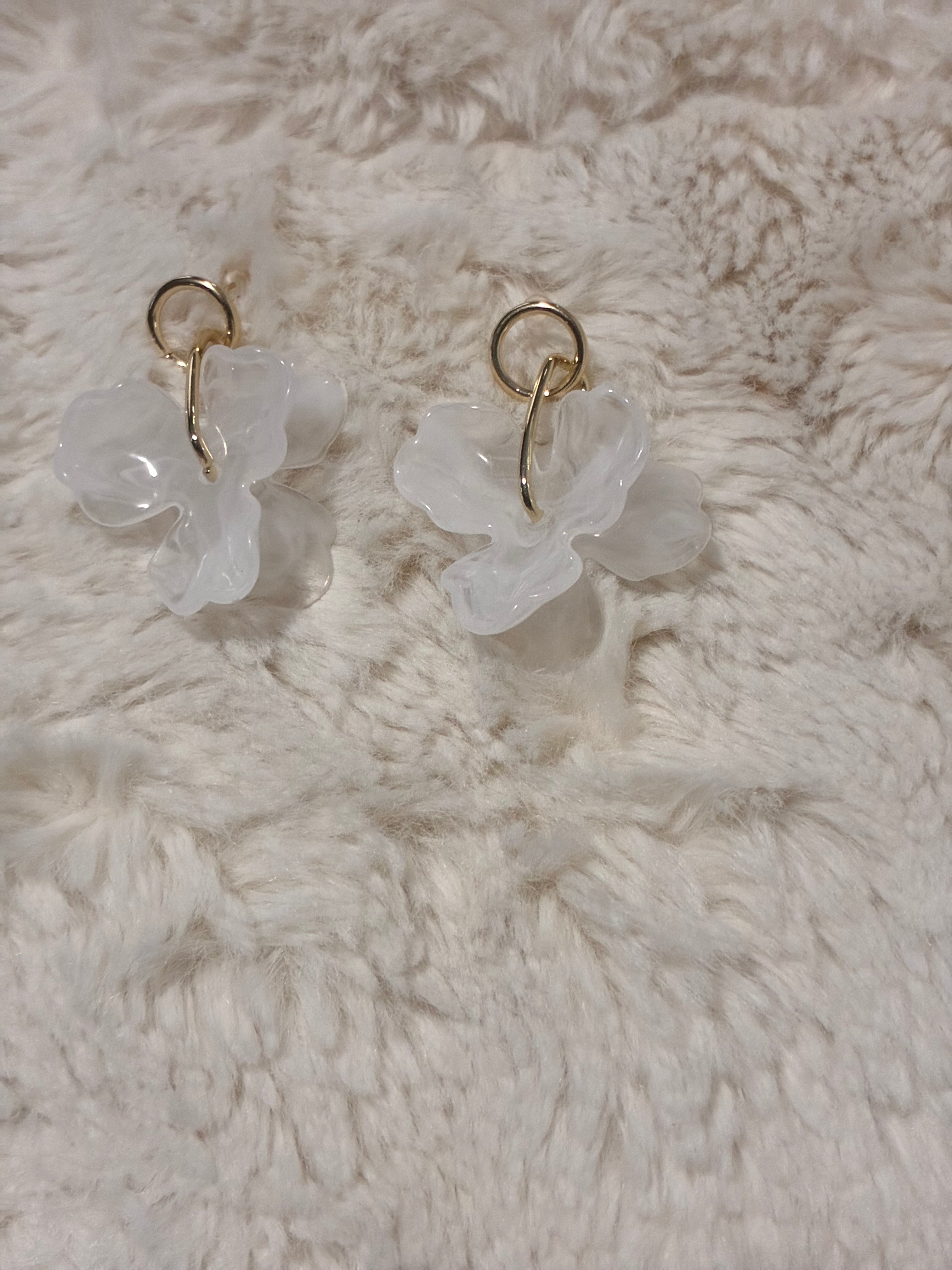 White Flower Earrings