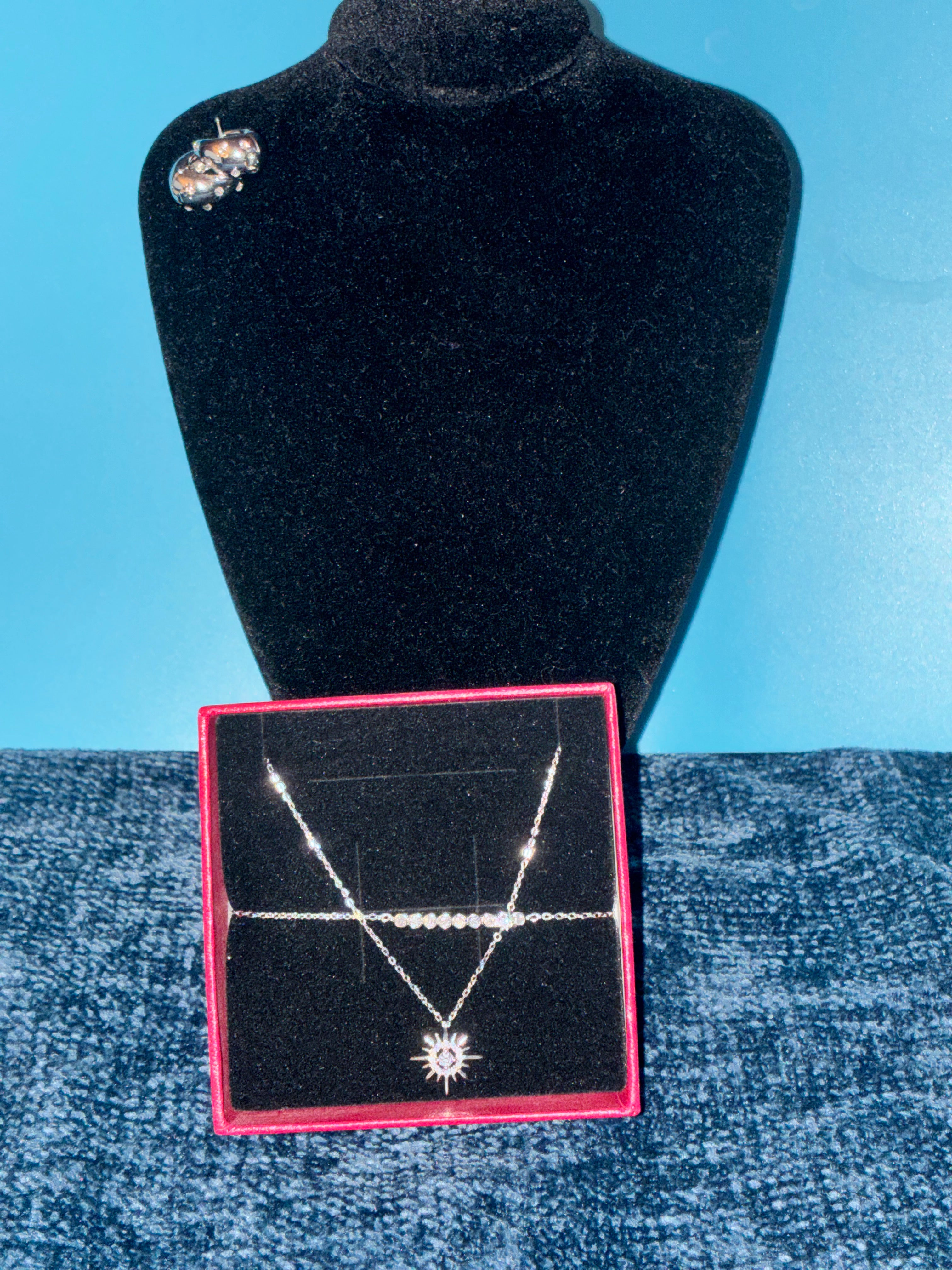 Necklace earrings and bracelet