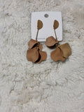 Trendy beige dangle earrings